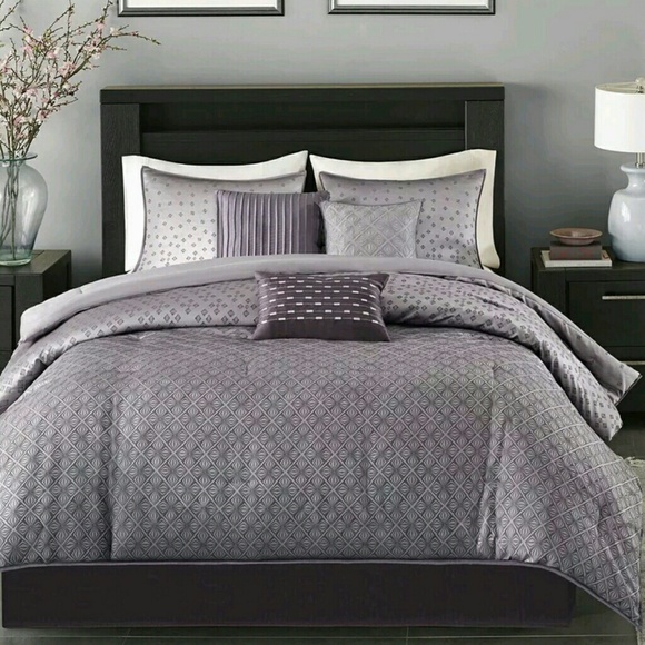 Macy S Bedding Luxury Queen Purple Bedspread Comforter Poshmark